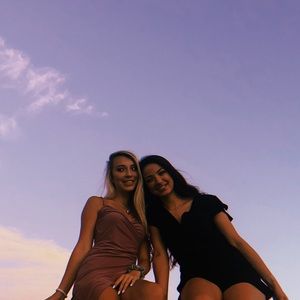 Meet your Posher, Abigail